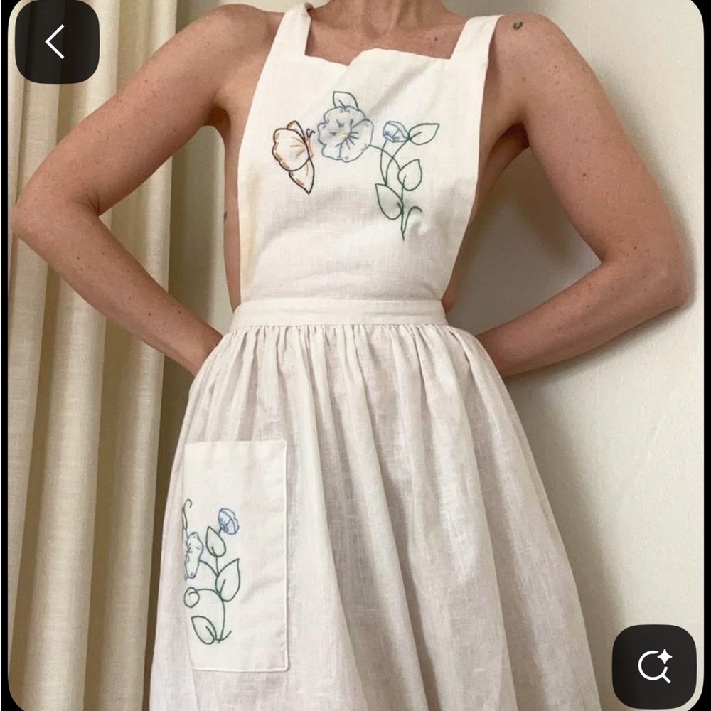 Embroidered Floral Apron pinafore